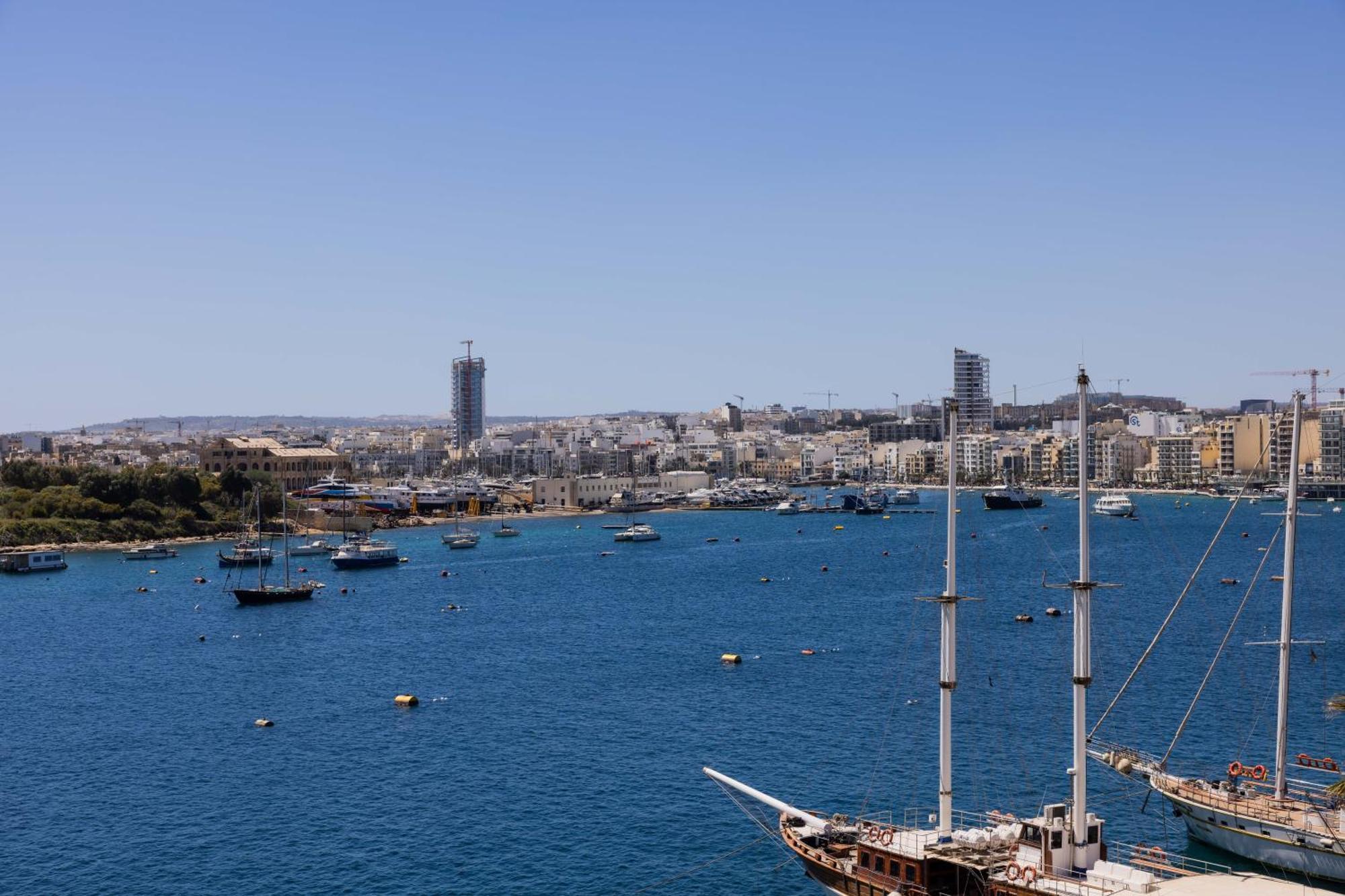 Sliema Seaview Modern Apartment Bagian luar foto