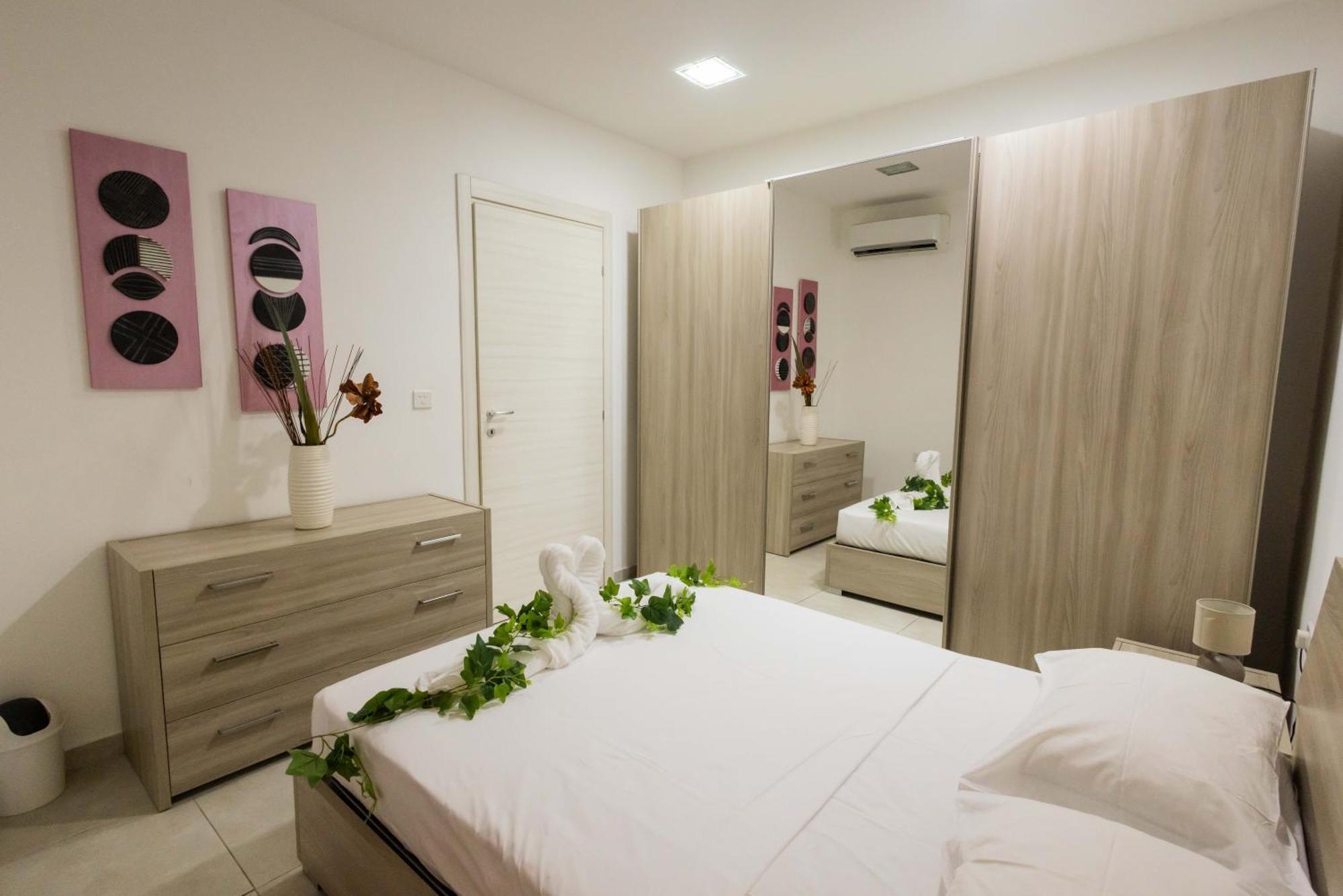 Sliema Seaview Modern Apartment Bagian luar foto